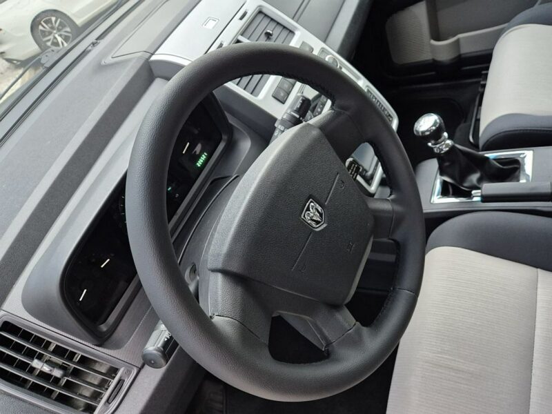 Dodge Journey 2,0 diesel , manulna skrzynia, kamera cofania, tempomat