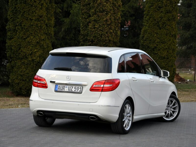 Mercedes B 220 2.2CDI(170KM)*Radar*Xenon*Led*Duża Navi*Kamera*Skóry*2xParkt*Alu17"ASO W246 (2011-)