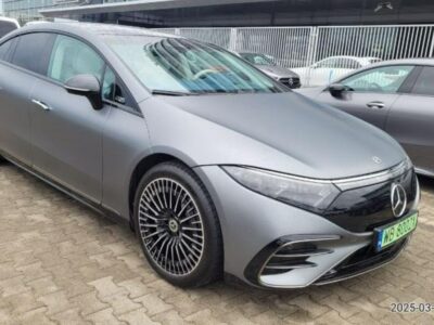 Mercedes EQS