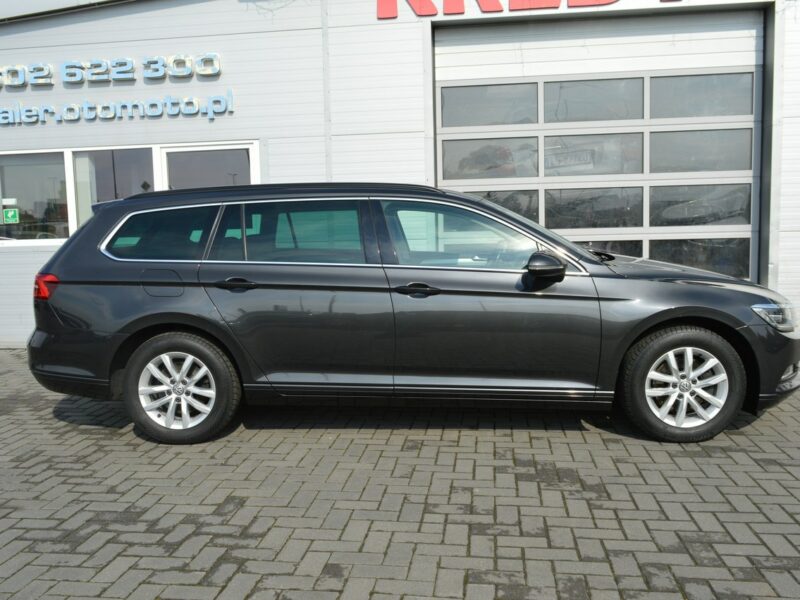 Volkswagen Passat 1.6 TDI Automat 7B Serwis Full LED Navi Kamera EURO-6b B8 (2014-2023)