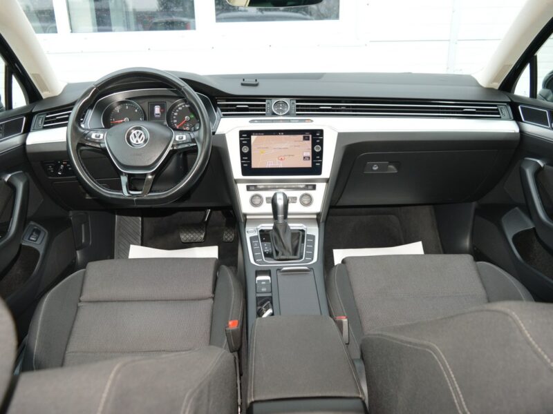 Volkswagen Passat 1.6 TDI Automat 7B Serwis Full LED Navi Kamera EURO-6b B8 (2014-2023)