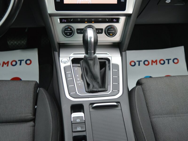Volkswagen Passat 1.6 TDI Automat 7B Serwis Full LED Navi Kamera EURO-6b B8 (2014-2023)
