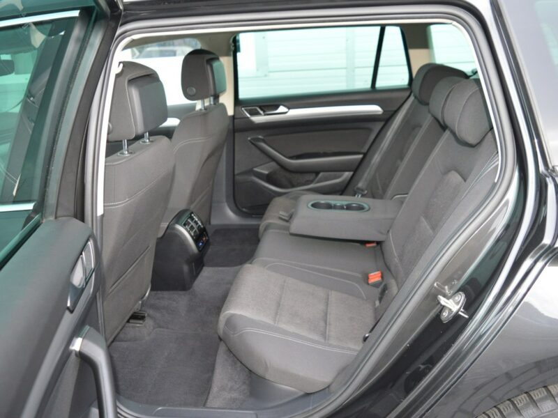 Volkswagen Passat 1.6 TDI Automat 7B Serwis Full LED Navi Kamera EURO-6b B8 (2014-2023)