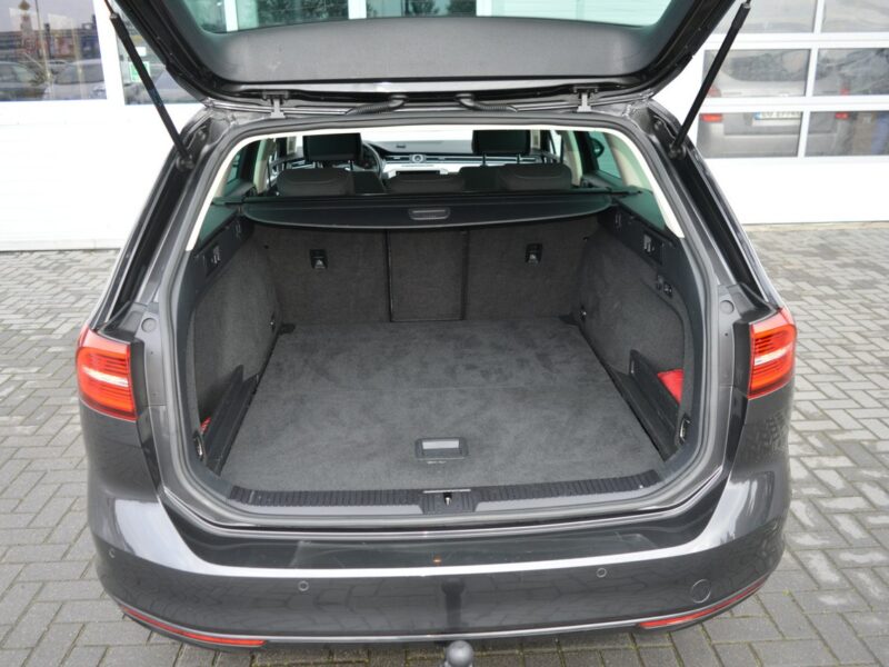 Volkswagen Passat 1.6 TDI Automat 7B Serwis Full LED Navi Kamera EURO-6b B8 (2014-2023)