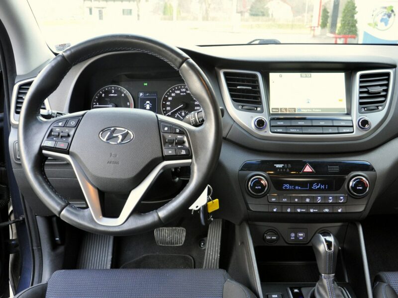 Hyundai Tucson 1,7CRDi 141KM Premium/Navi/Kamera/Led/LaneAssist/Blis/Alu/PDC/Serwis III (2015-2020)