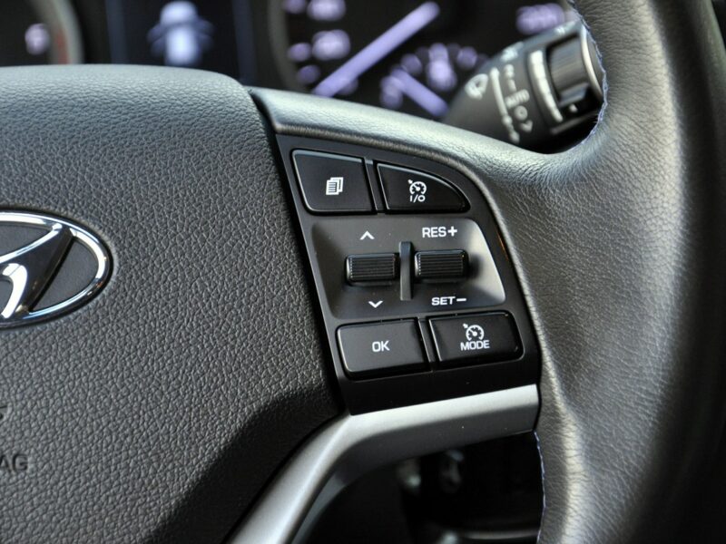 Hyundai Tucson 1,7CRDi 141KM Premium/Navi/Kamera/Led/LaneAssist/Blis/Alu/PDC/Serwis III (2015-2020)