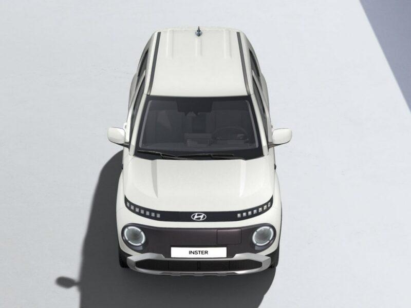 Hyundai Inster Moc 97 KM Bateria 42 kWh - wersja Pure - dostępny od ręki