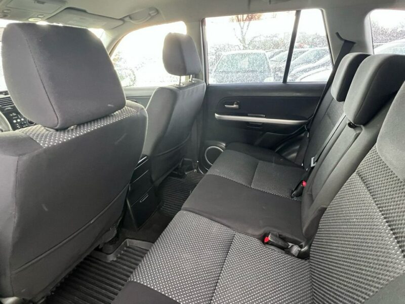 Suzuki Grand Vitara -SPRZEDANY- Benzyna *4x4 *MEGA stan ,Hak * zamiana - AUTOMI-X.PL II (2005-2015)