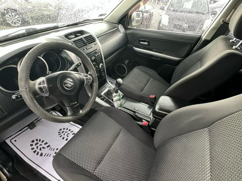 Suzuki Grand Vitara -SPRZEDANY- Benzyna *4x4 *MEGA stan ,Hak * zamiana - AUTOMI-X.PL II (2005-2015)