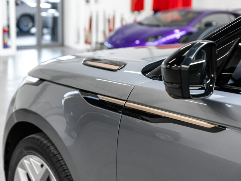 Land Rover Range Rover VELAR 3.0P 400KM R-Dynamic SE. Driver Assist. Cold Climate. Panorama. FV23%.