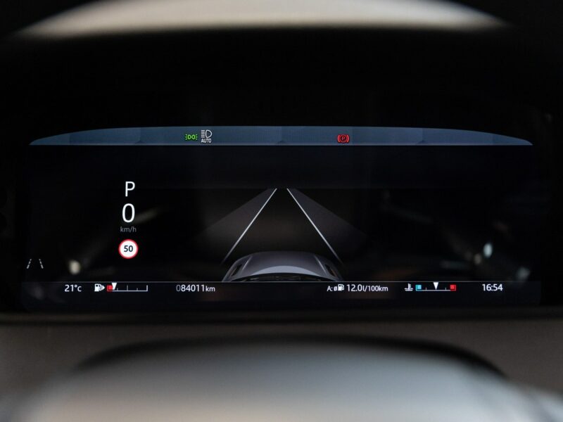 Land Rover Range Rover VELAR 3.0P 400KM R-Dynamic SE. Driver Assist. Cold Climate. Panorama. FV23%.