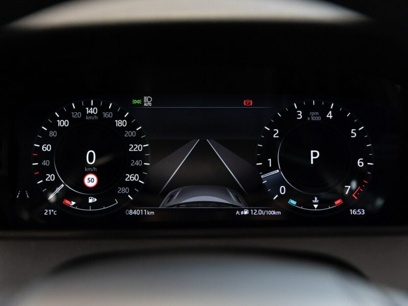 Land Rover Range Rover VELAR 3.0P 400KM R-Dynamic SE. Driver Assist. Cold Climate. Panorama. FV23%.