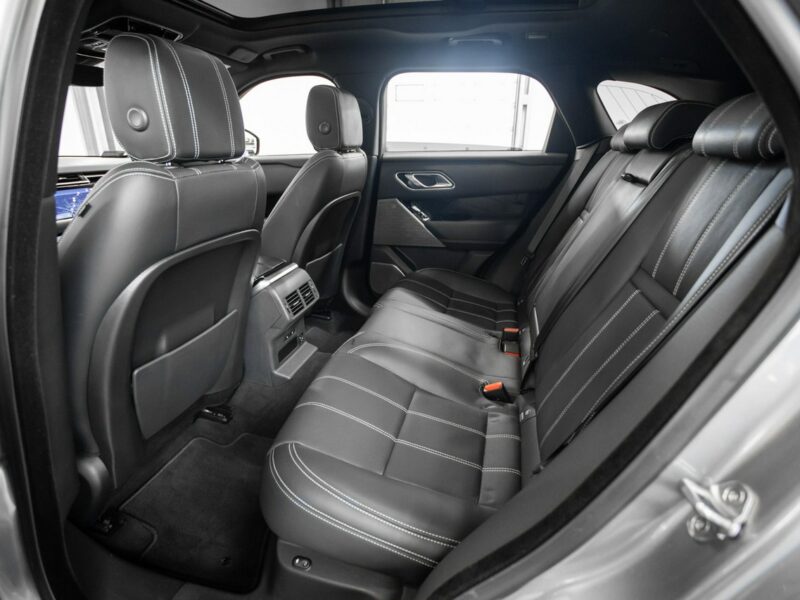 Land Rover Range Rover VELAR 3.0P 400KM R-Dynamic SE. Driver Assist. Cold Climate. Panorama. FV23%.