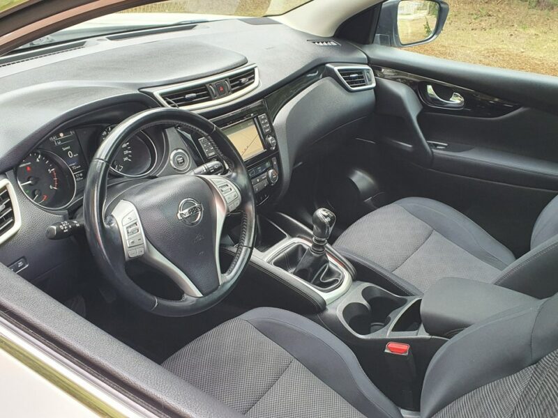 Nissan Qashqai 1.5 dCi # NAVI # Climatronic # Panorama # Kamera # Biała Perła # IGŁA II (2013-2021)