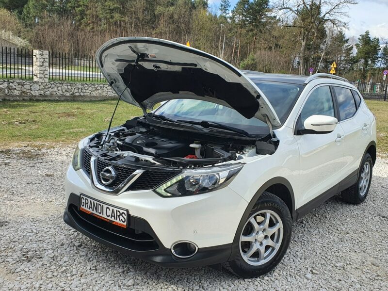 Nissan Qashqai 1.5 dCi # NAVI # Climatronic # Panorama # Kamera # Biała Perła # IGŁA II (2013-2021)