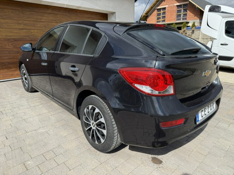 Chevrolet Cruze 1.6 benzyna bezwypadkowy z Niemiec opłacony