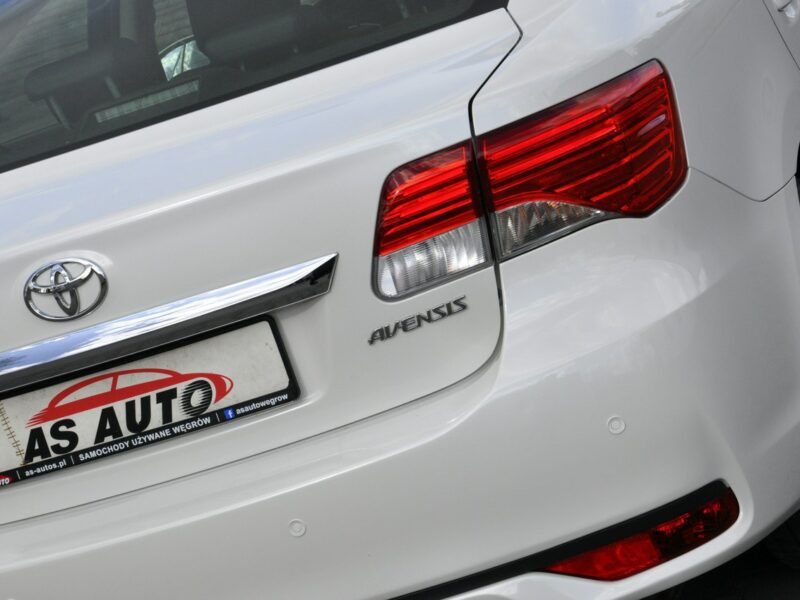 Toyota Avensis 2.0VVTi 152KM Executive/SerwisASO/Kamera/Ledy/Navi/PółSkóry/Parktronic III (2009-)
