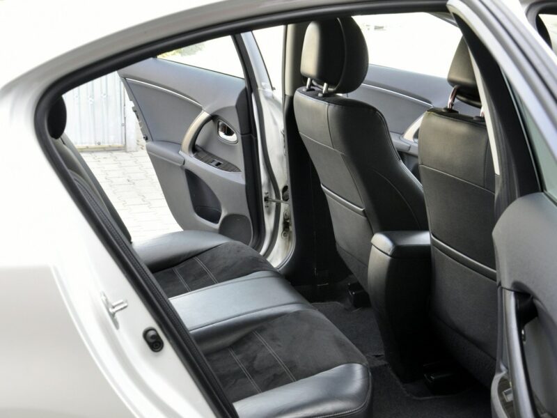 Toyota Avensis 2.0VVTi 152KM Executive/SerwisASO/Kamera/Ledy/Navi/PółSkóry/Parktronic III (2009-)
