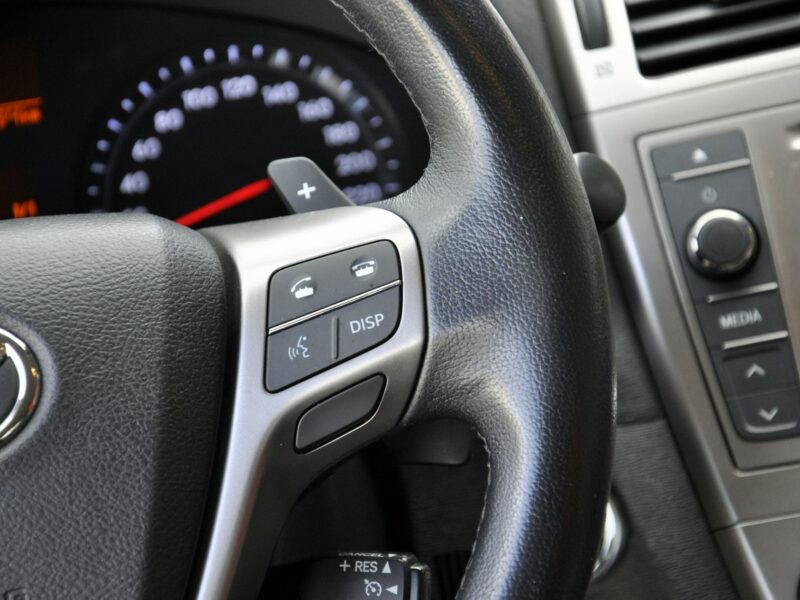 Toyota Avensis 2.0VVTi 152KM Executive/SerwisASO/Kamera/Ledy/Navi/PółSkóry/Parktronic III (2009-)