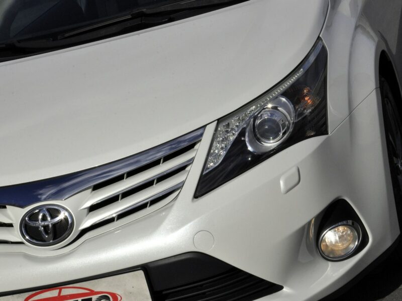Toyota Avensis 2.0VVTi 152KM Executive/SerwisASO/Kamera/Ledy/Navi/PółSkóry/Parktronic III (2009-)