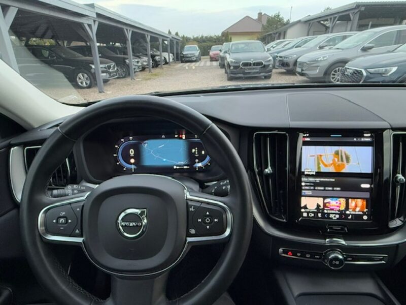 Volvo XC 60 BENZYNA, B4 197PS, AUTOMAT, ORYGINAŁ, NOWY MODEL, GWARANCJA II (2017-)