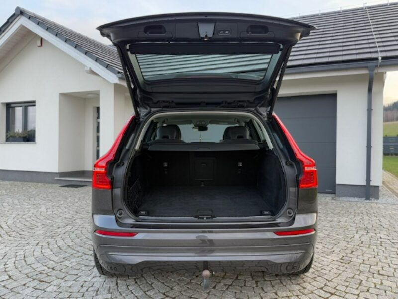 Volvo XC 60 BENZYNA, B4 197PS, AUTOMAT, ORYGINAŁ, NOWY MODEL, GWARANCJA II (2017-)