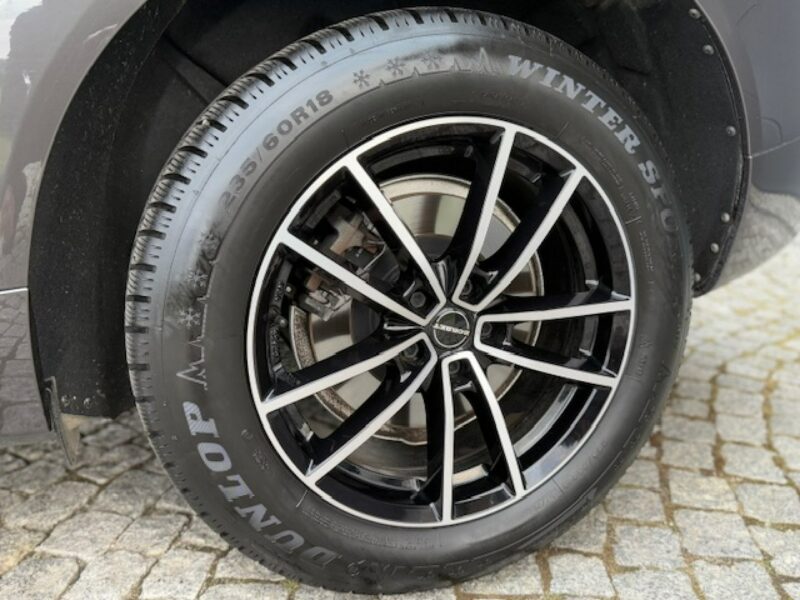 Volvo XC 60 BENZYNA, B4 197PS, AUTOMAT, ORYGINAŁ, NOWY MODEL, GWARANCJA II (2017-)
