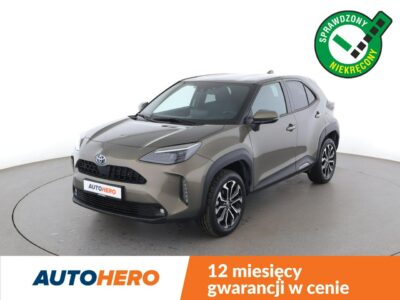 Toyota Yaris Cross 1.5 Hybrid Tempomat Nawigacja Grzane Fotele Czujnik Deszczu Kamera LED
