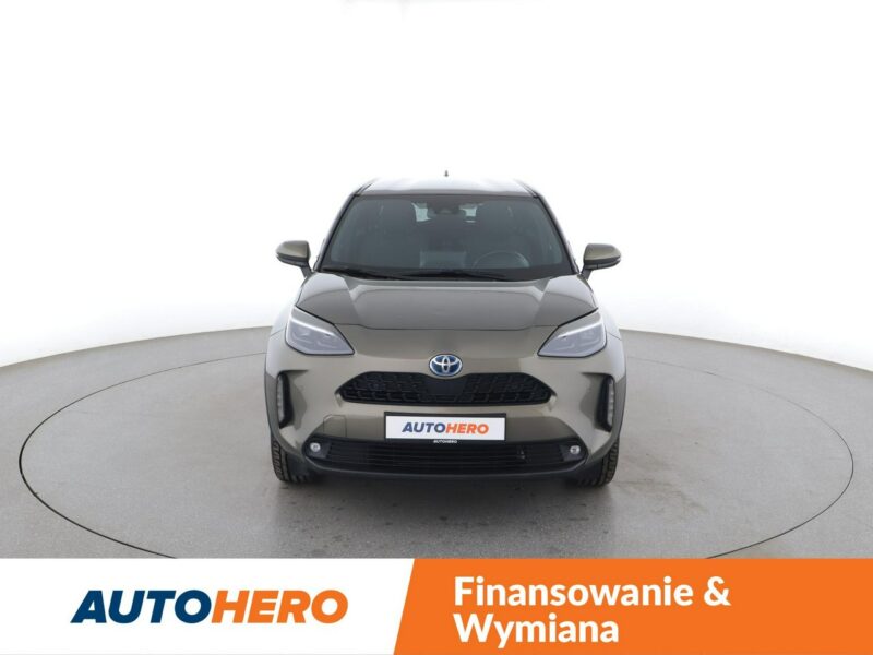 Toyota Yaris Cross 1.5 Hybrid Tempomat Nawigacja Grzane Fotele Czujnik Deszczu Kamera LED