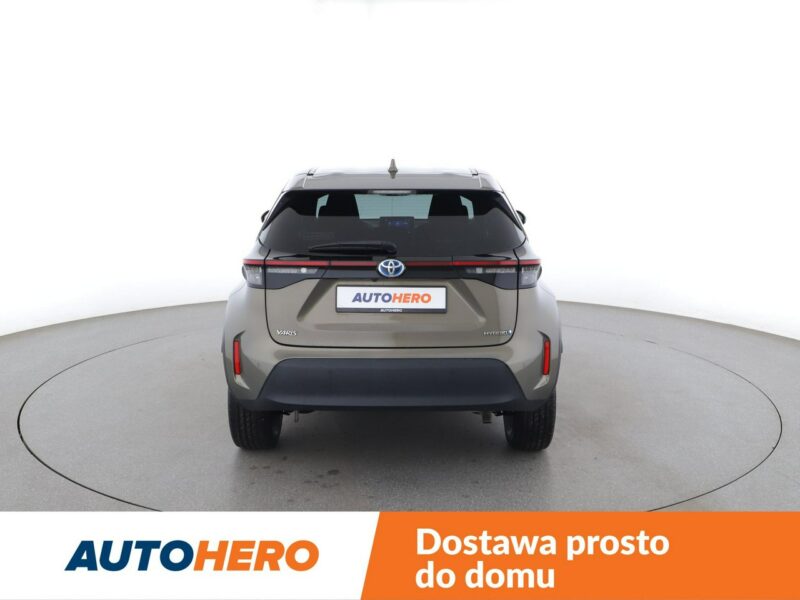 Toyota Yaris Cross 1.5 Hybrid Tempomat Nawigacja Grzane Fotele Czujnik Deszczu Kamera LED