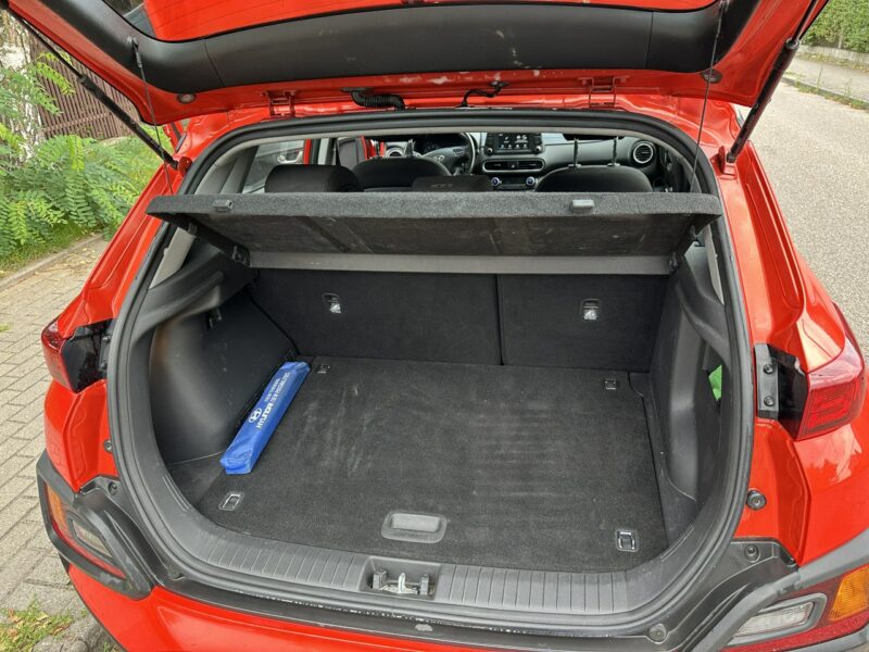 Hyundai Kona Kamera, klimatronic, tempomat, czujnik deszczu ,automatyczne światła I (2017-2023)