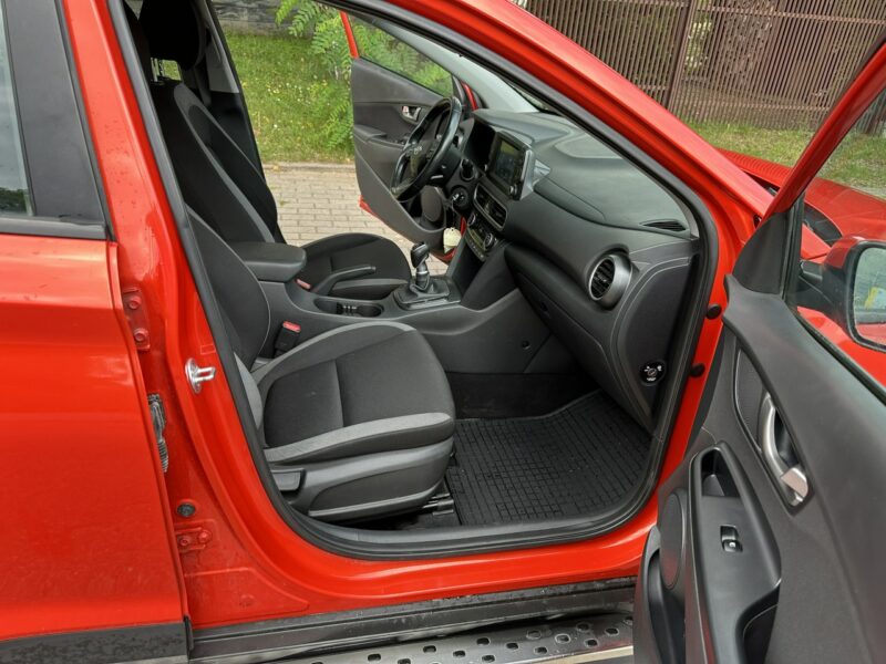 Hyundai Kona Kamera, klimatronic, tempomat, czujnik deszczu ,automatyczne światła I (2017-2023)