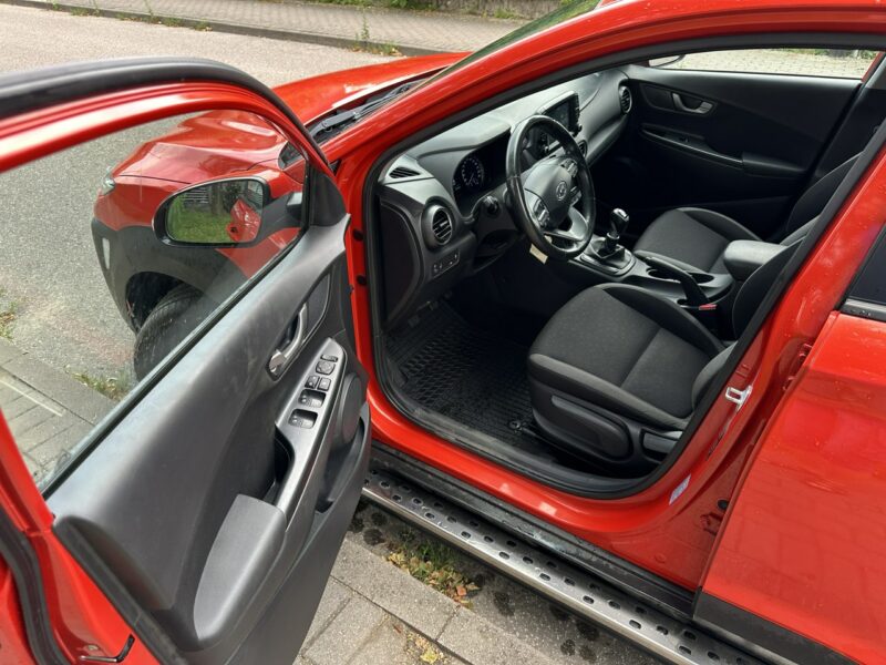Hyundai Kona Kamera, klimatronic, tempomat, czujnik deszczu ,automatyczne światła I (2017-2023)