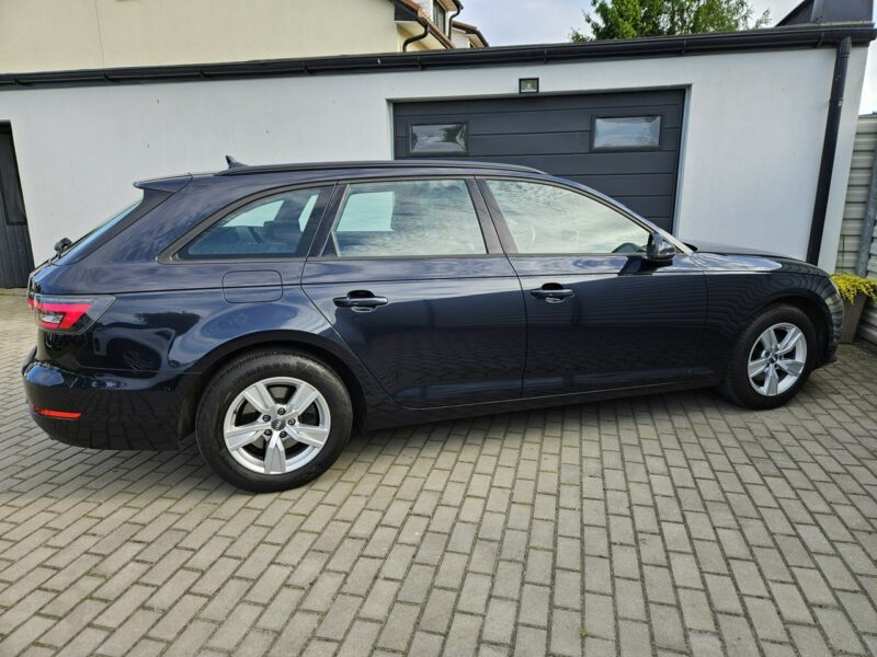 Audi A4 2.0 TFSI 190KM manual VIRTUAL niski przebieg BEZWYPADEK zadbany ASO B9 (2015-)