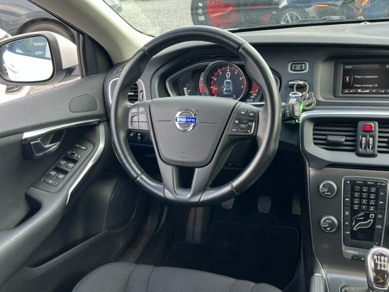 Volvo V40 -SPRZEDANY- Nowy rozrząd *1.6 Benz - 150 KM*188 Tys Gwarancja-AUTOMI-X II (2012-)