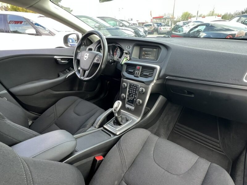Volvo V40 -SPRZEDANY- Nowy rozrząd *1.6 Benz - 150 KM*188 Tys Gwarancja-AUTOMI-X II (2012-)