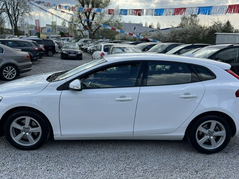 Volvo V40 -SPRZEDANY- Nowy rozrząd *1.6 Benz - 150 KM*188 Tys Gwarancja-AUTOMI-X II (2012-)