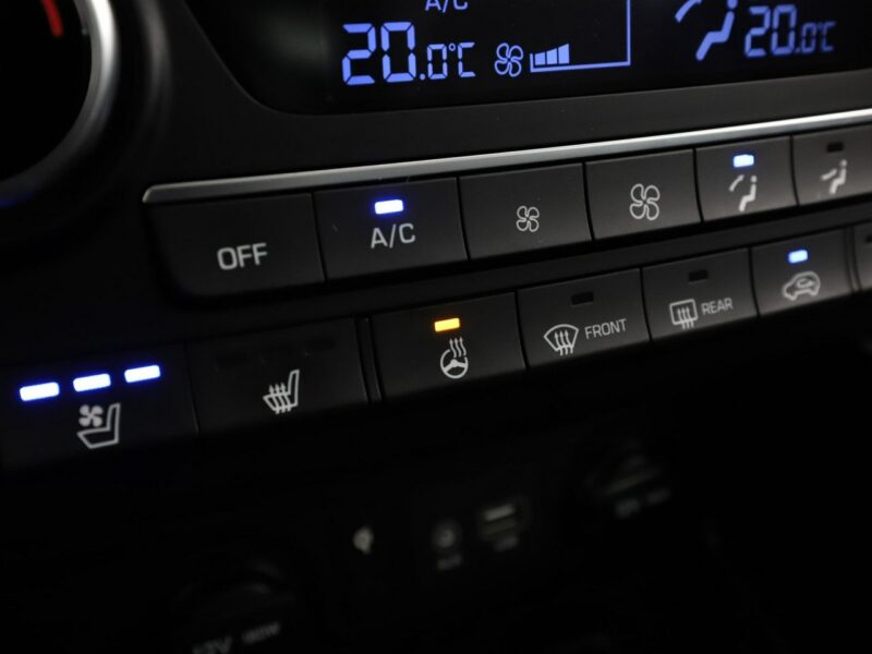 Hyundai Tucson 4x4 automat skóra navi kamery i czujniki parkowania grzane fotele III (2015-2020)