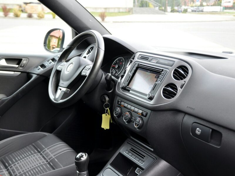 Volkswagen Tiguan 2.0TDI(150KM)*Lift*Lounge*Duża Navi*Kamera*Klimatronik*I Wł*Alu17"ASO I (2007-2016)