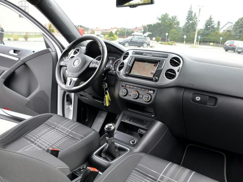 Volkswagen Tiguan 2.0TDI(150KM)*Lift*Lounge*Duża Navi*Kamera*Klimatronik*I Wł*Alu17"ASO I (2007-2016)