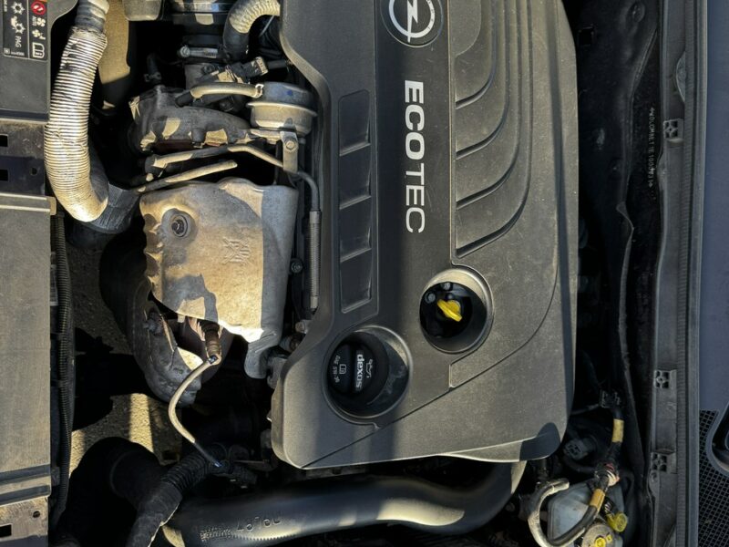 Opel Insignia Raty Zamiana Gwarancaja 1,6 Turbo bardzo ładna niski przebieg polecam A (2008-2017)