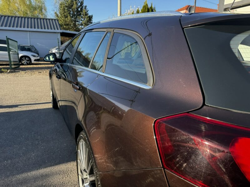 Opel Insignia Raty Zamiana Gwarancaja 1,6 Turbo bardzo ładna niski przebieg polecam A (2008-2017)