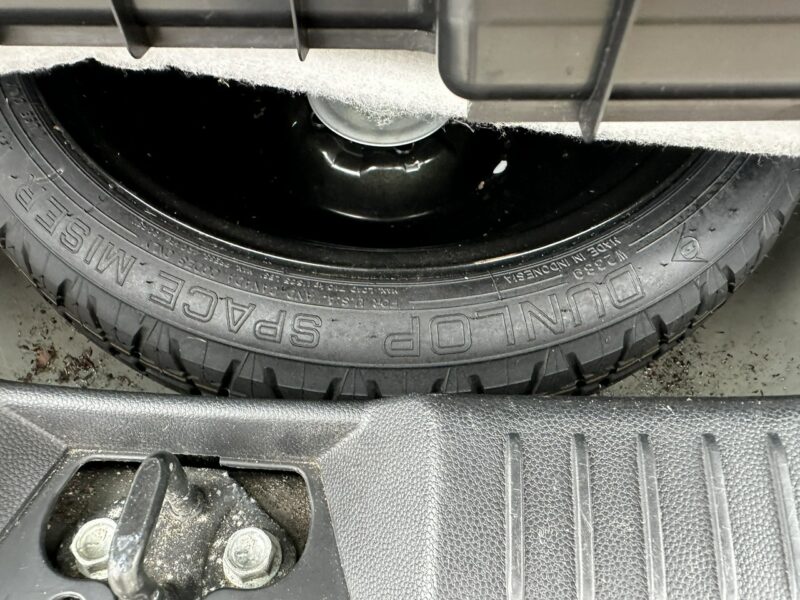 Mazda 5 1,8 benzyna, klimatronik, 7 m,przyciemniane szyby, isofix,podg. fotele I (2005-2010)