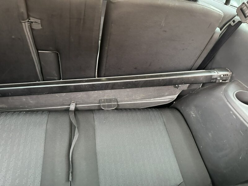 Mazda 5 1,8 benzyna, klimatronik, 7 m,przyciemniane szyby, isofix,podg. fotele I (2005-2010)