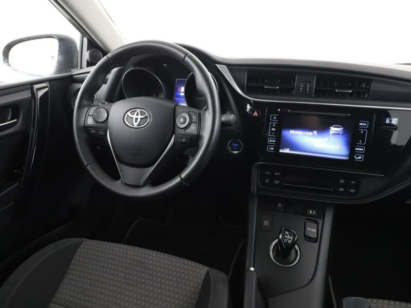 Toyota Auris hybryda Bluetooth kamera tempomat LED klima auto II (2012-)
