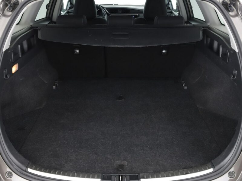 Toyota Auris hybryda Bluetooth kamera tempomat LED klima auto II (2012-)
