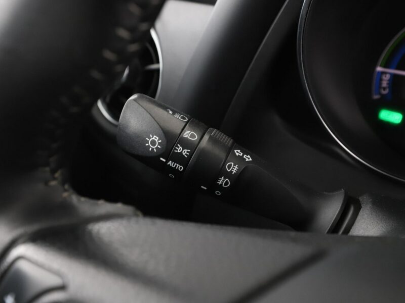 Toyota Auris hybryda Bluetooth kamera tempomat LED klima auto II (2012-)