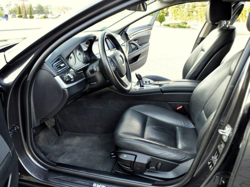 BMW 530 3.0d(258KM)*Bi-Xenon*Ringi*Navi Profesjonal*Skóry*2xParktr.*Alu 17"ASO F10 (2009-2017)