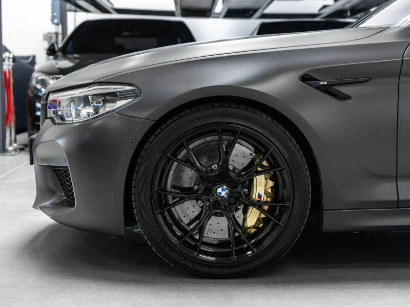 BMW M5 Edition 35 Jahre. Ceramika, Monitory. PPF. FV23% F90