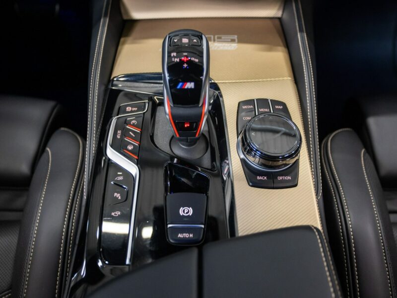 BMW M5 Edition 35 Jahre. Ceramika, Monitory. PPF. FV23% F90
